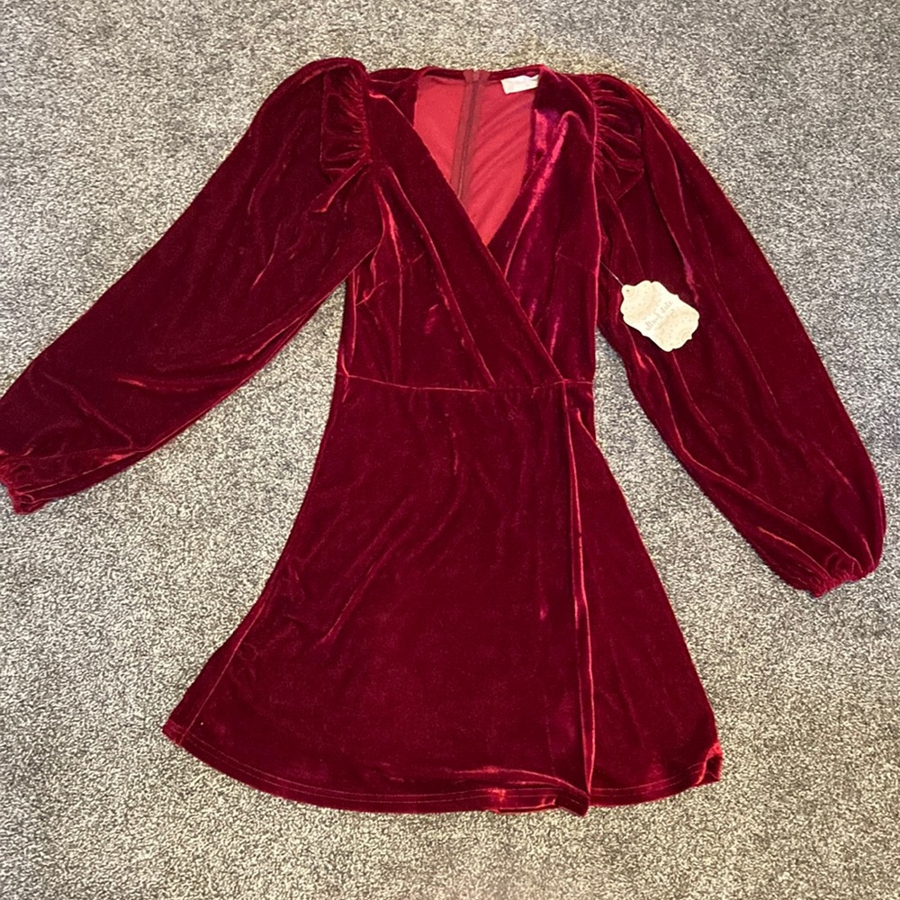 XS Altrd state red velvet dress NWT
